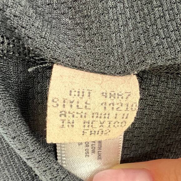 PATAGONIA Capilene Black Crewneck Midweight Long Sleeve Pullover Baselayer Top L - Picture 9 of 10